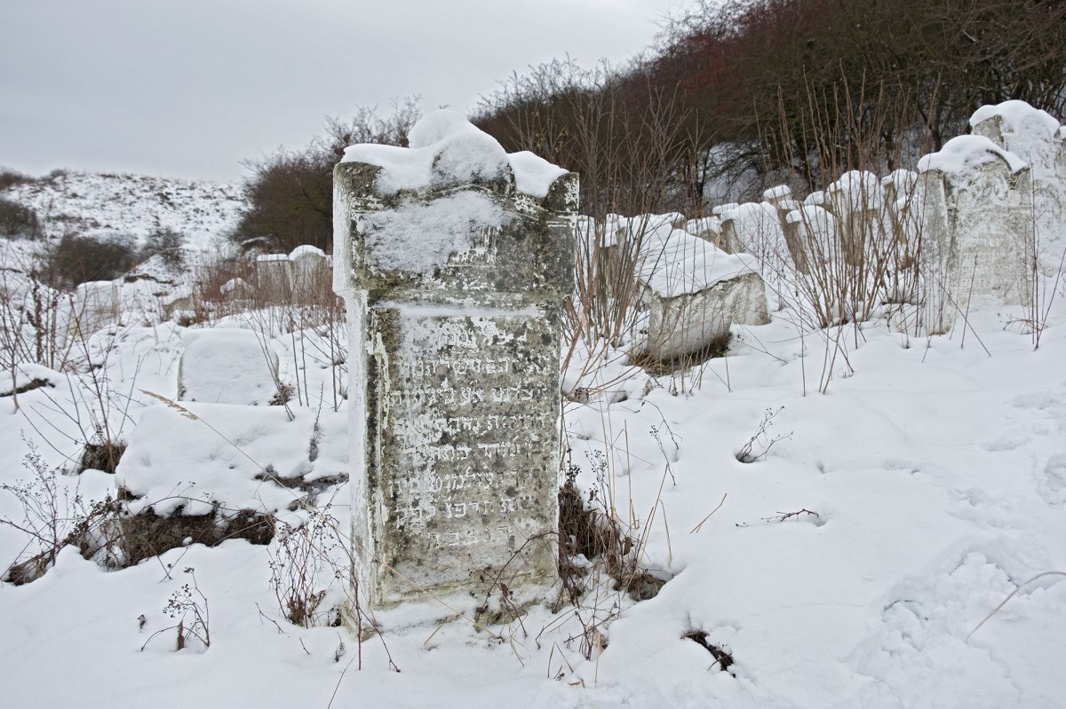 Mykolaiv Jewish cemetery
