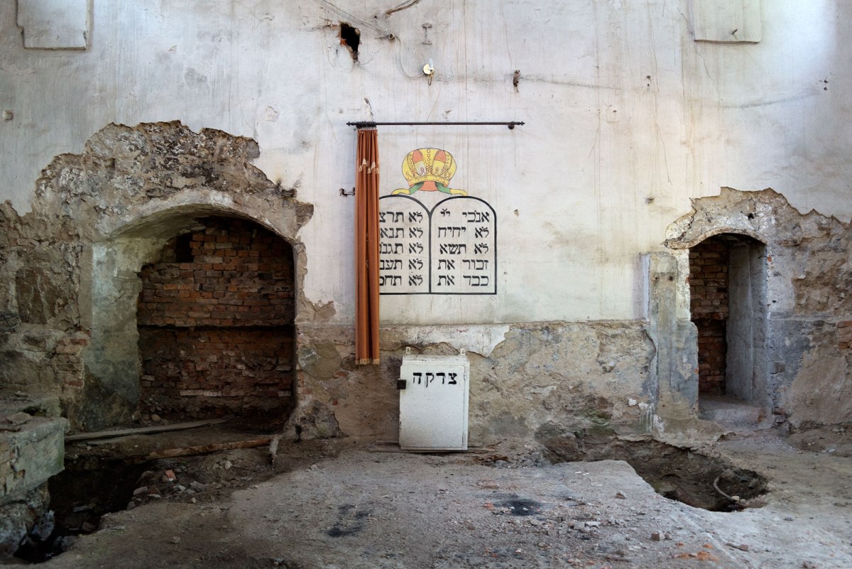 Bratslav synagogue, Ukraine