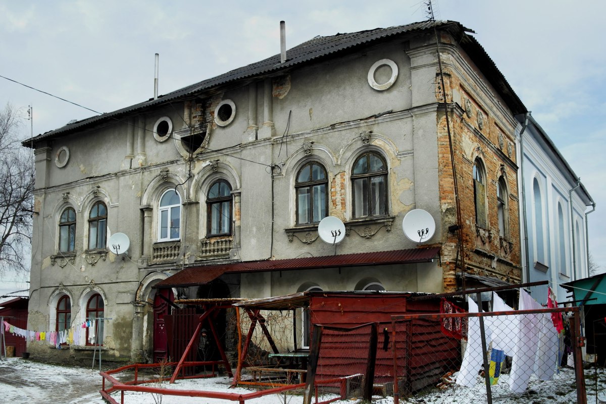 Busk synagogue, Ukraine