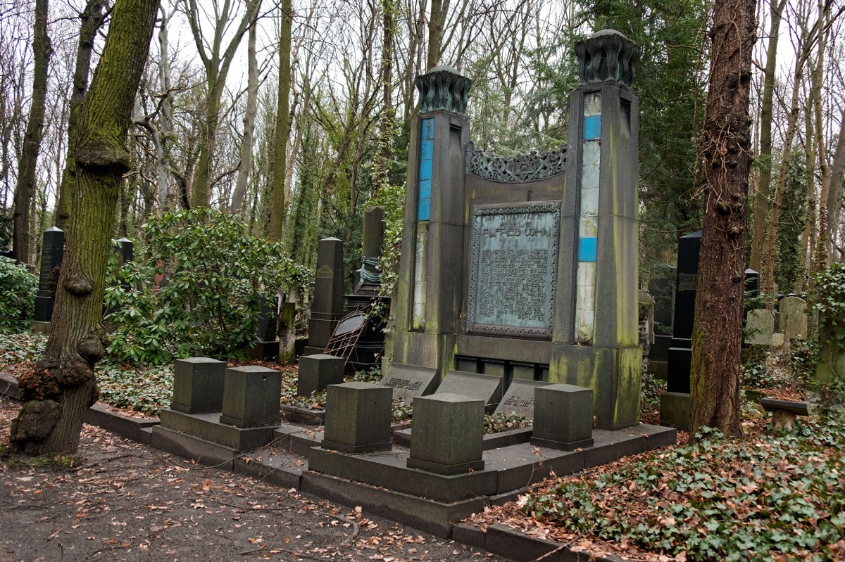 Berlin, Weißensee Jewish cemetery