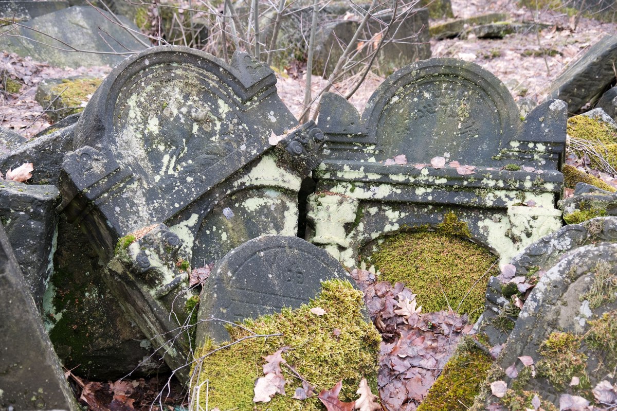 Bródno Jewish cemetery, Warsaw