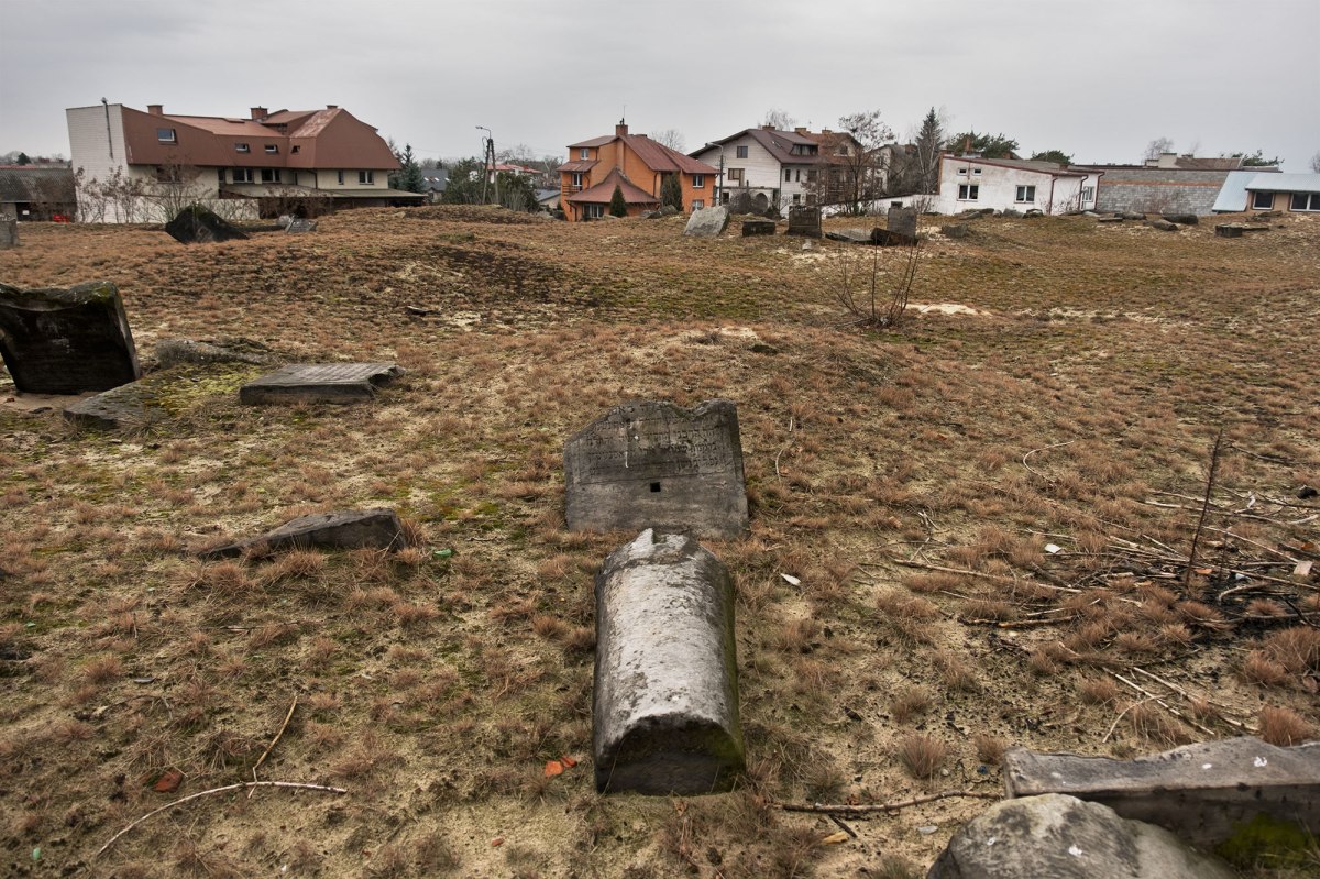 Karczew Jewish cemetery