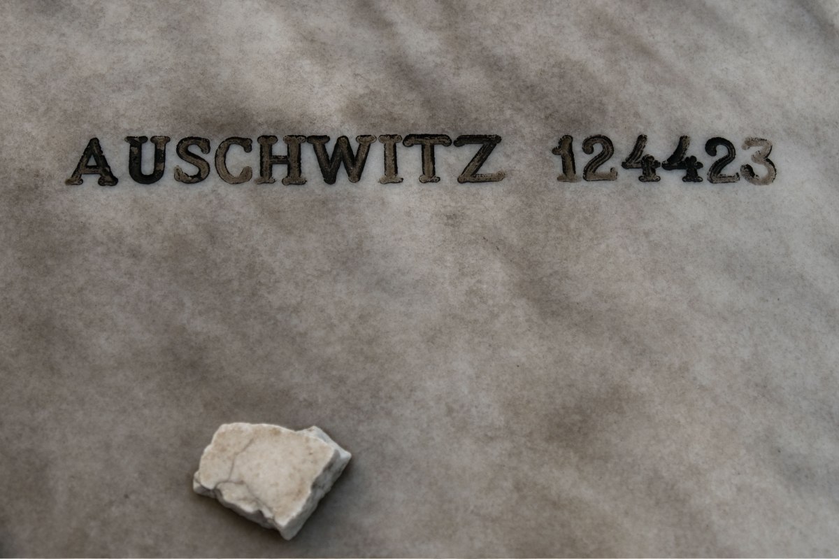 Thessaloniki Jewish cemetery, survivors grave