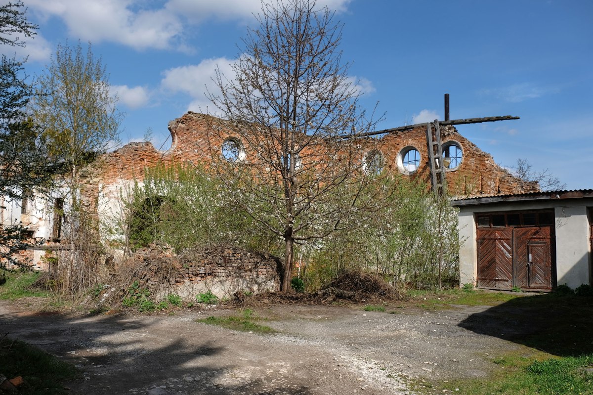 Berezhany synagogue