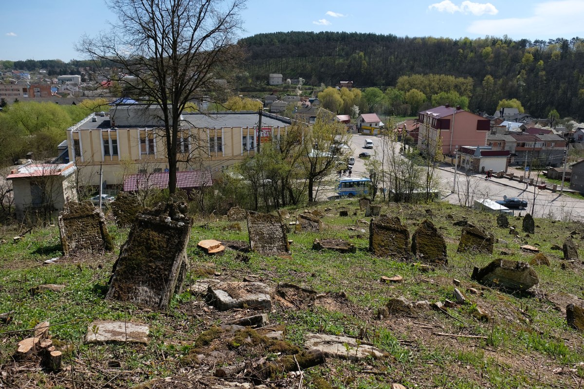 Buchach Jewish cemetery