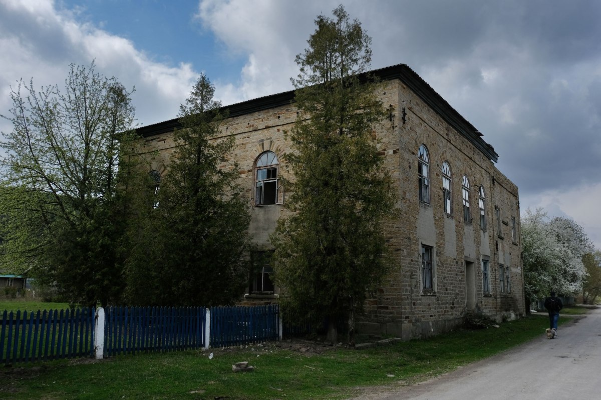 Budaniv synagogue