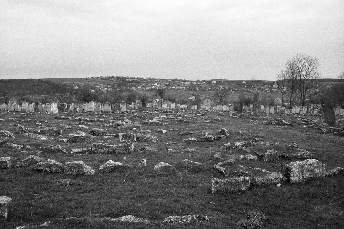 Pidhaitsi Jewish cemetery