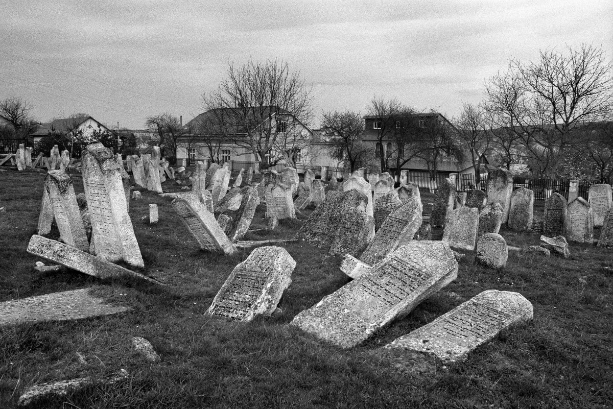 Pidhaitsi Jewish cemetery