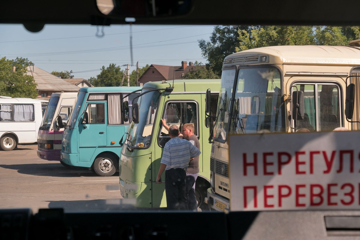 Chernivtsi (Czernowitz) - waiting for the bus to leave