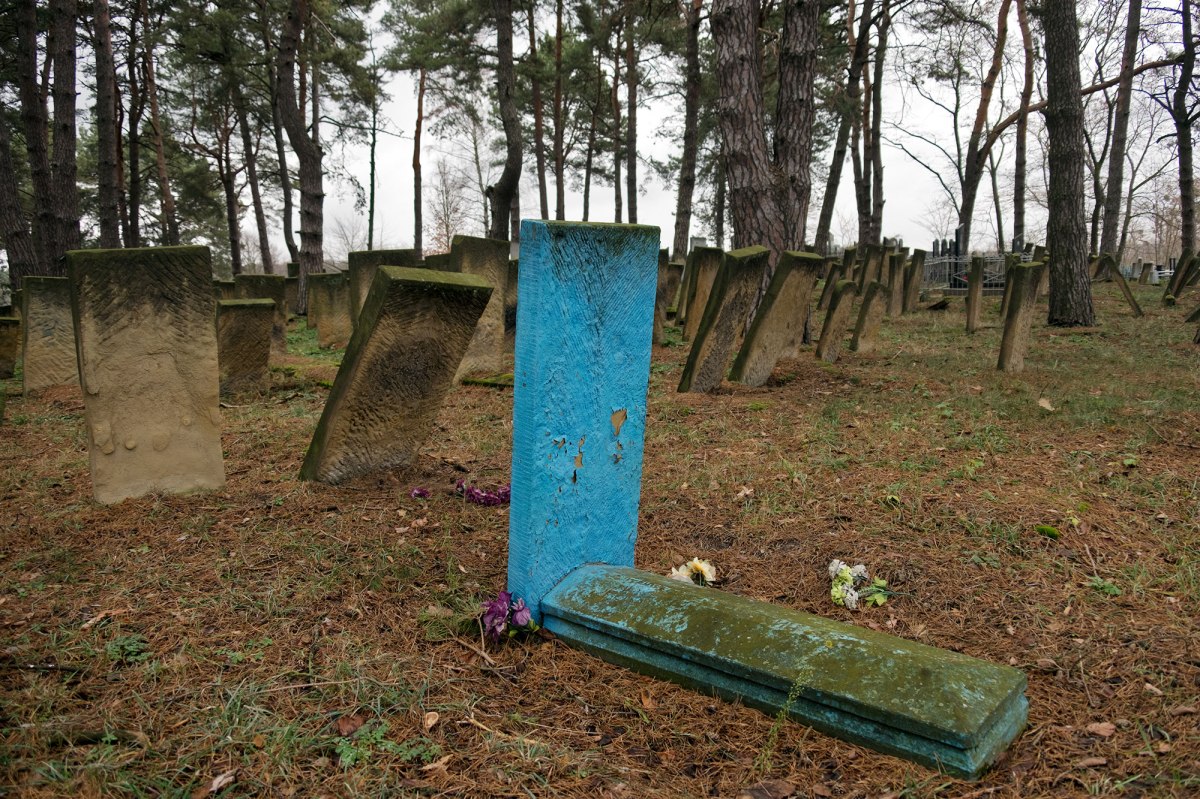 Slavuta - Jewish cemetery