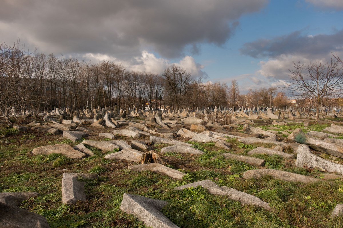 Berdychiv - Jewish cemetery
