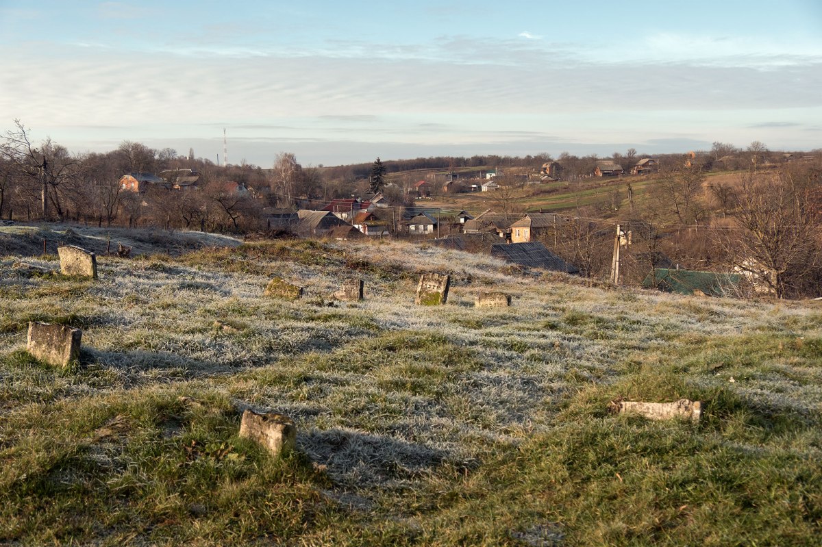Medzhybizh - Jewish cemetery