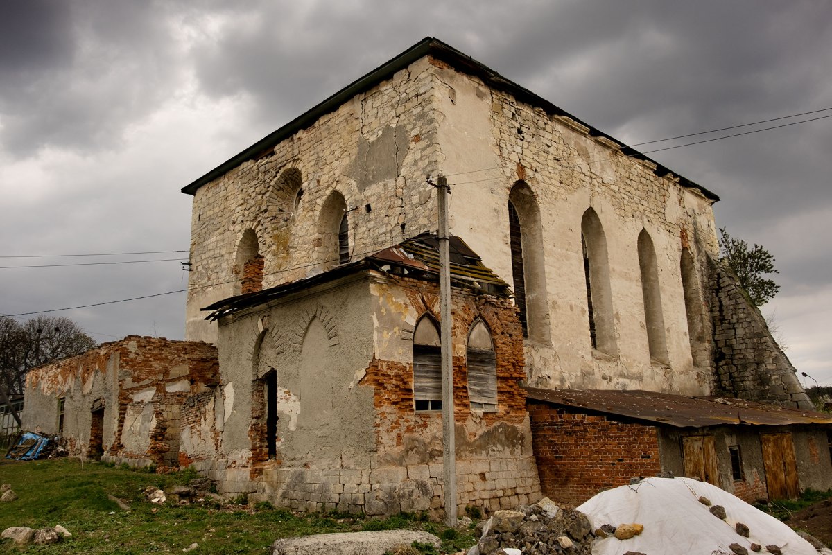 Pidhaitsi, Galicia in Ukraine - Great Synagogue