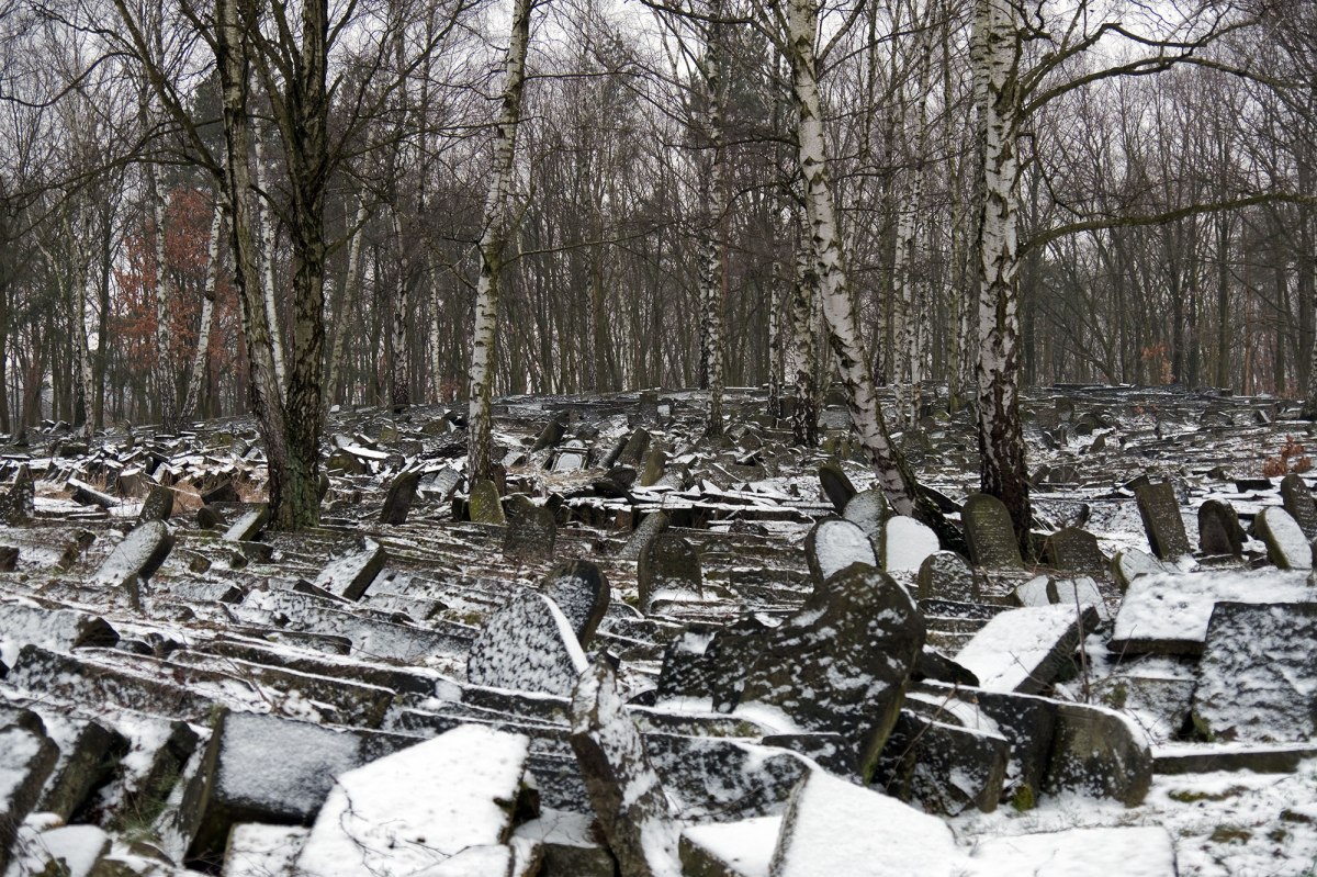 Bródno Jewish cemetery