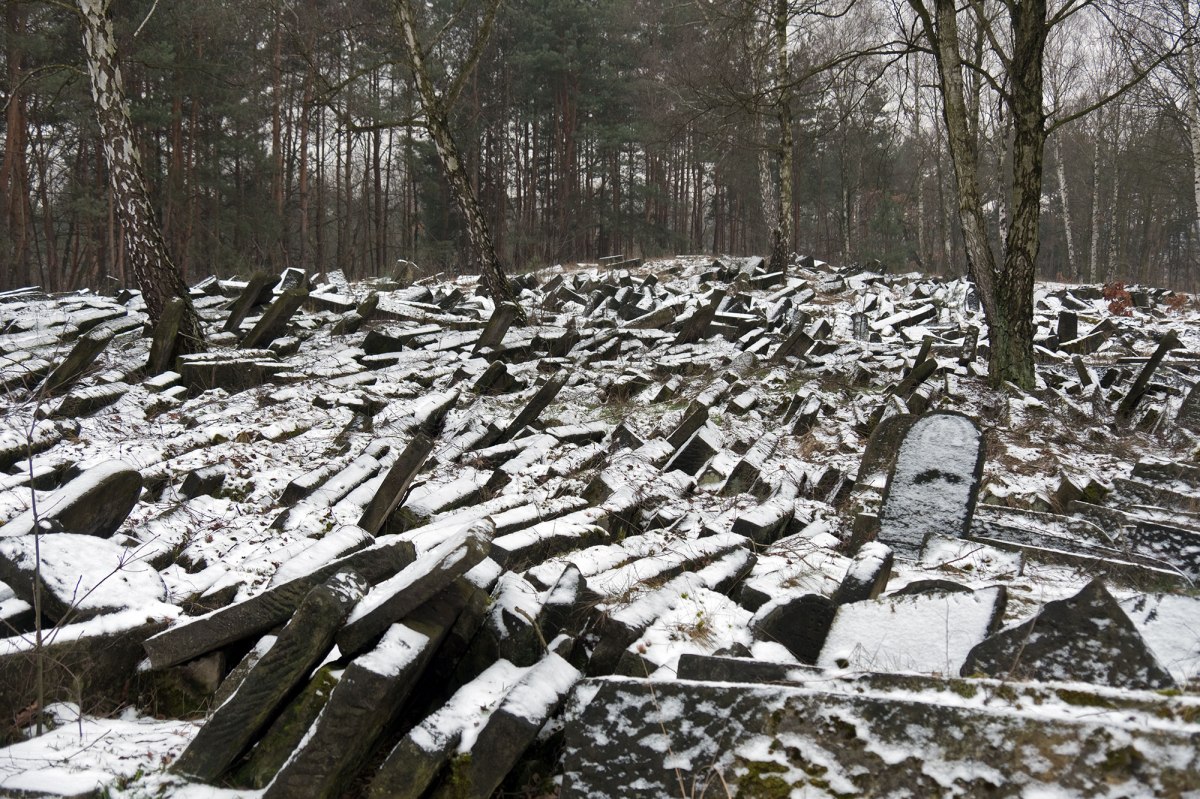Bródno Jewish cemetery