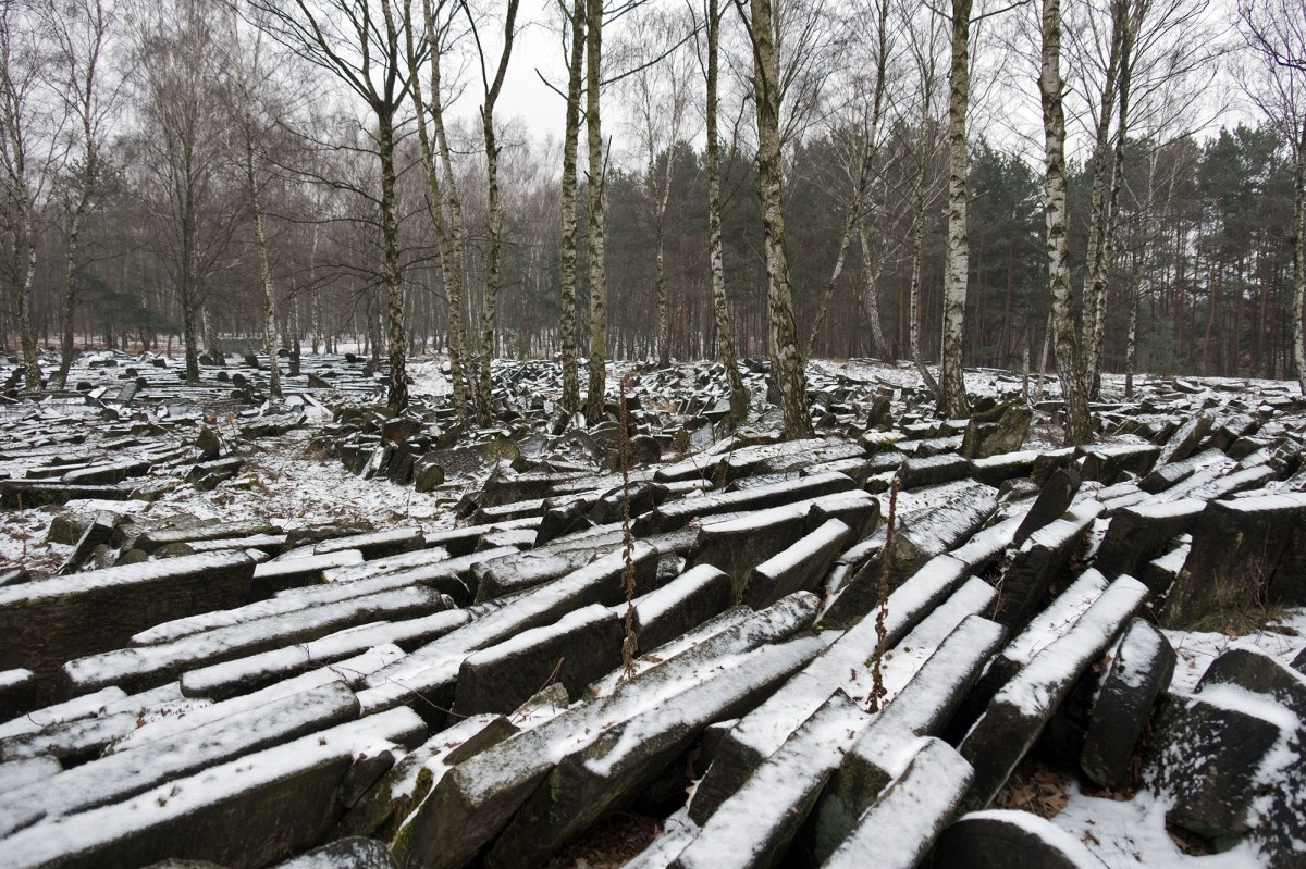 Bródno Jewish cemetery