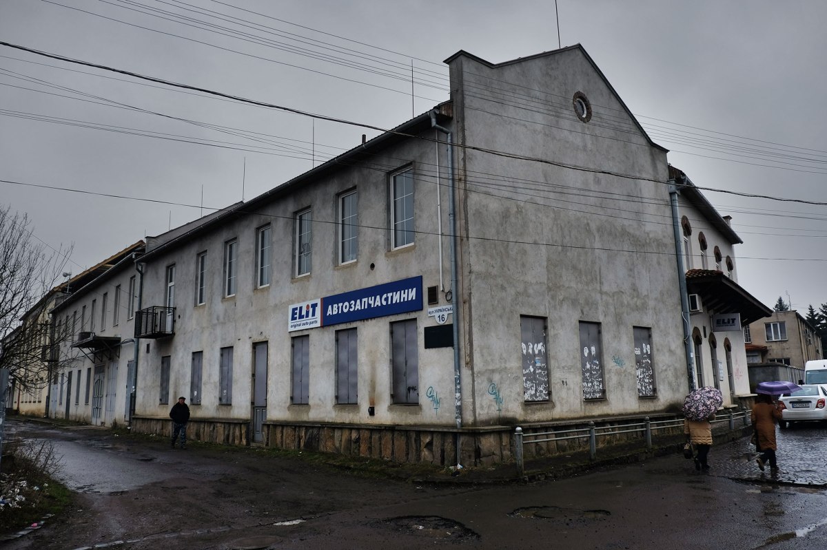 Uzhhorod - Radvanka synagogue