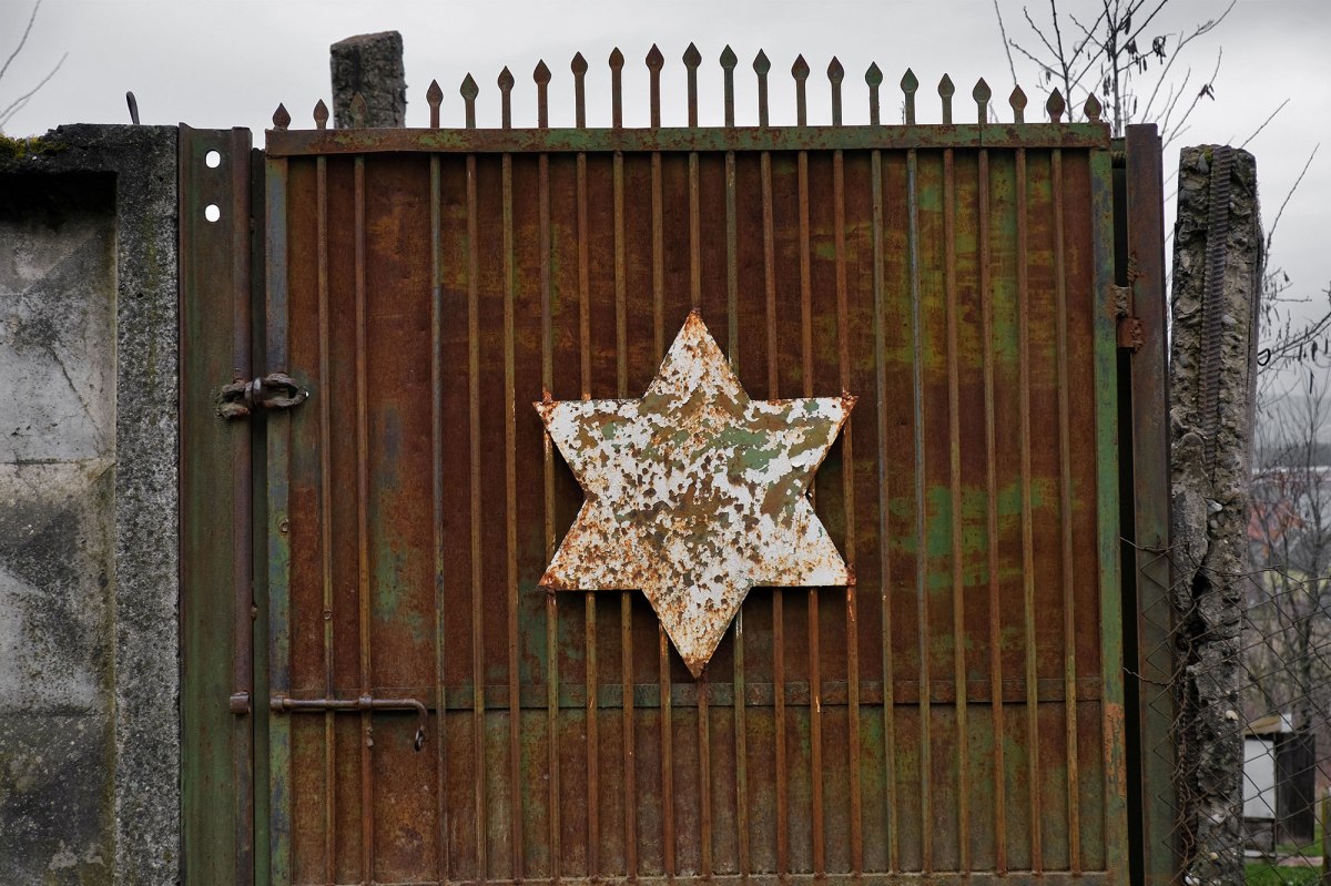 Velyki Komiaty - Jewish cemetery