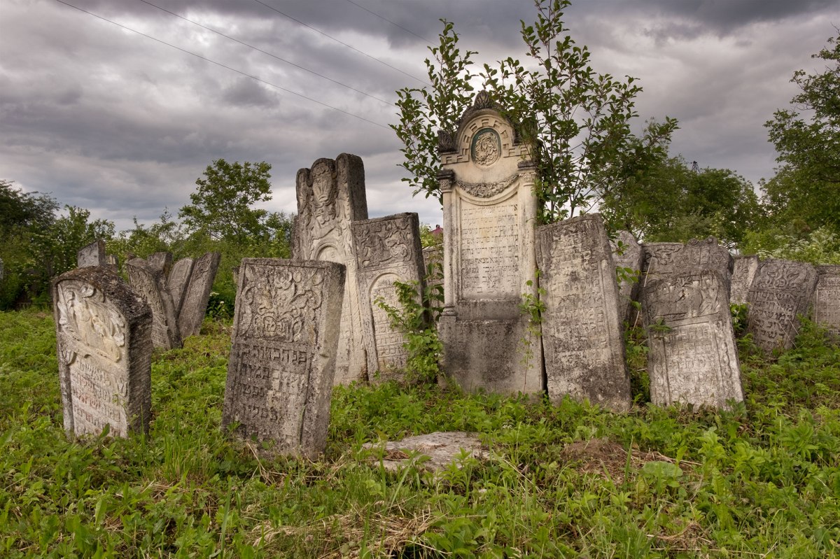 Vyzhnytsia Jewish cemetery