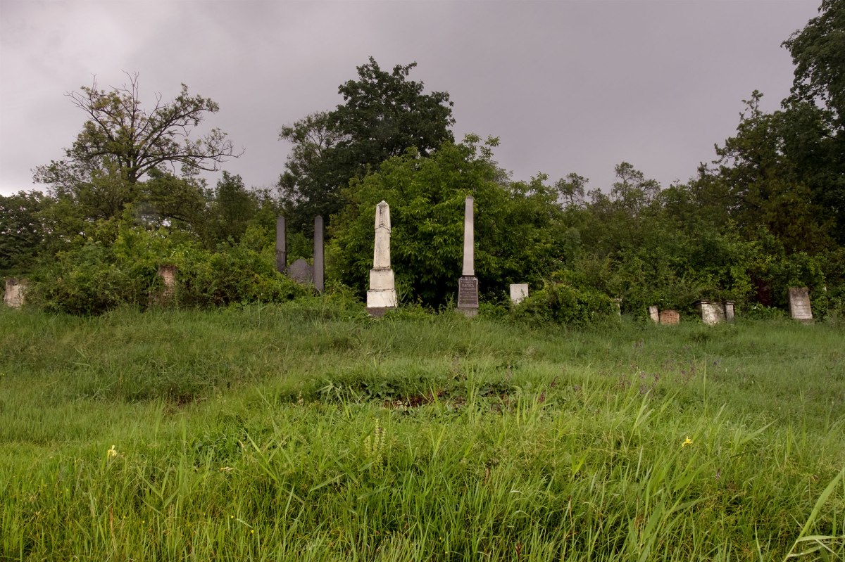 Orhei Jewish cemetery