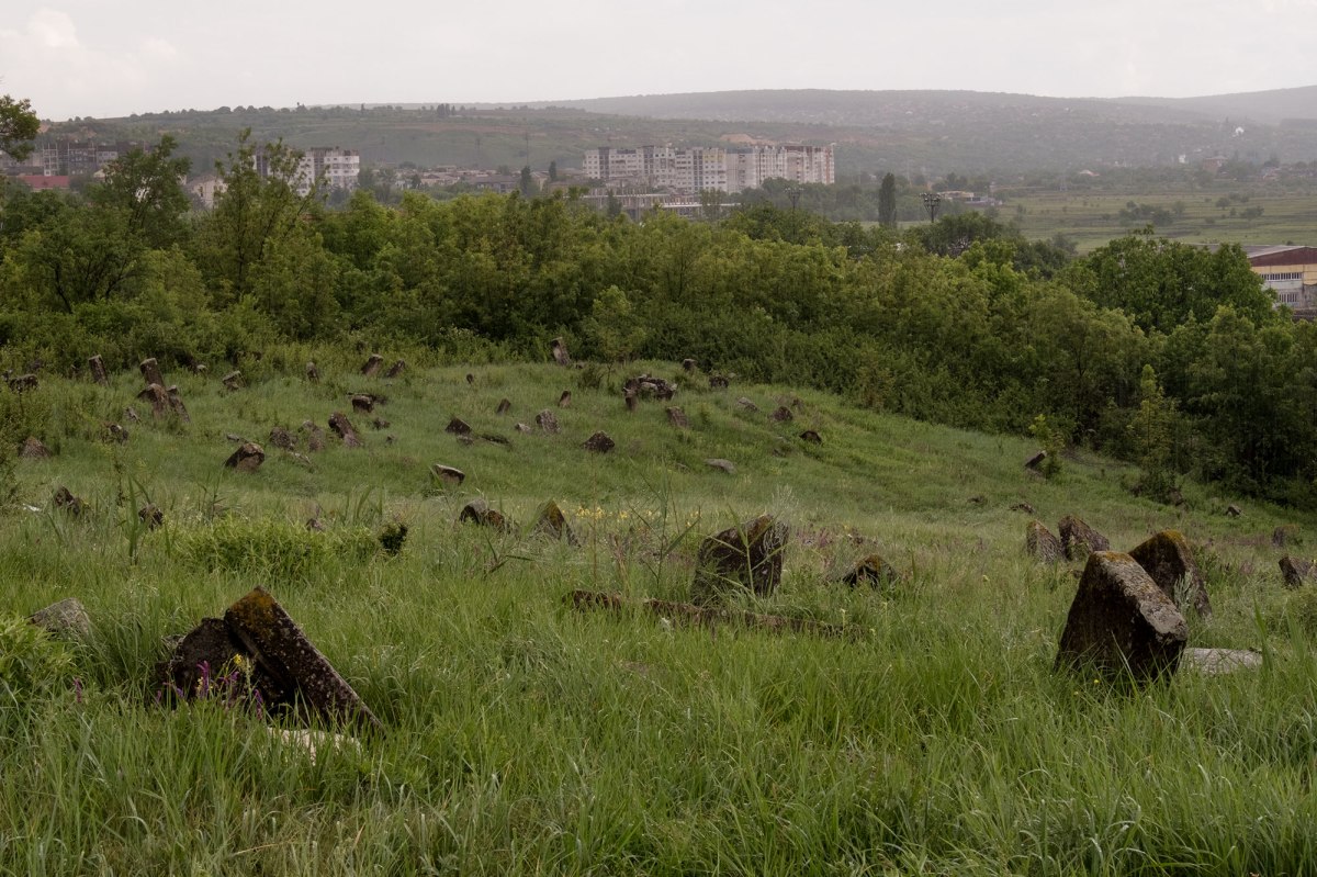 Orhei Jewish cemetery