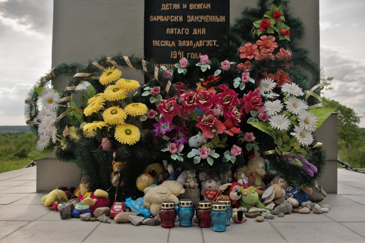 Kamianets-Podilskyi - memorial at mass killing site