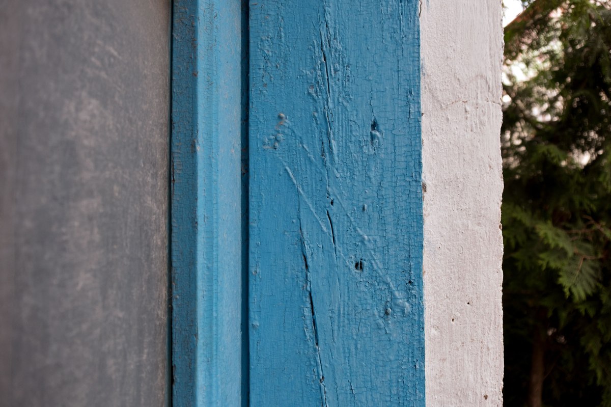 Chortkiv - trace of a mezuzah