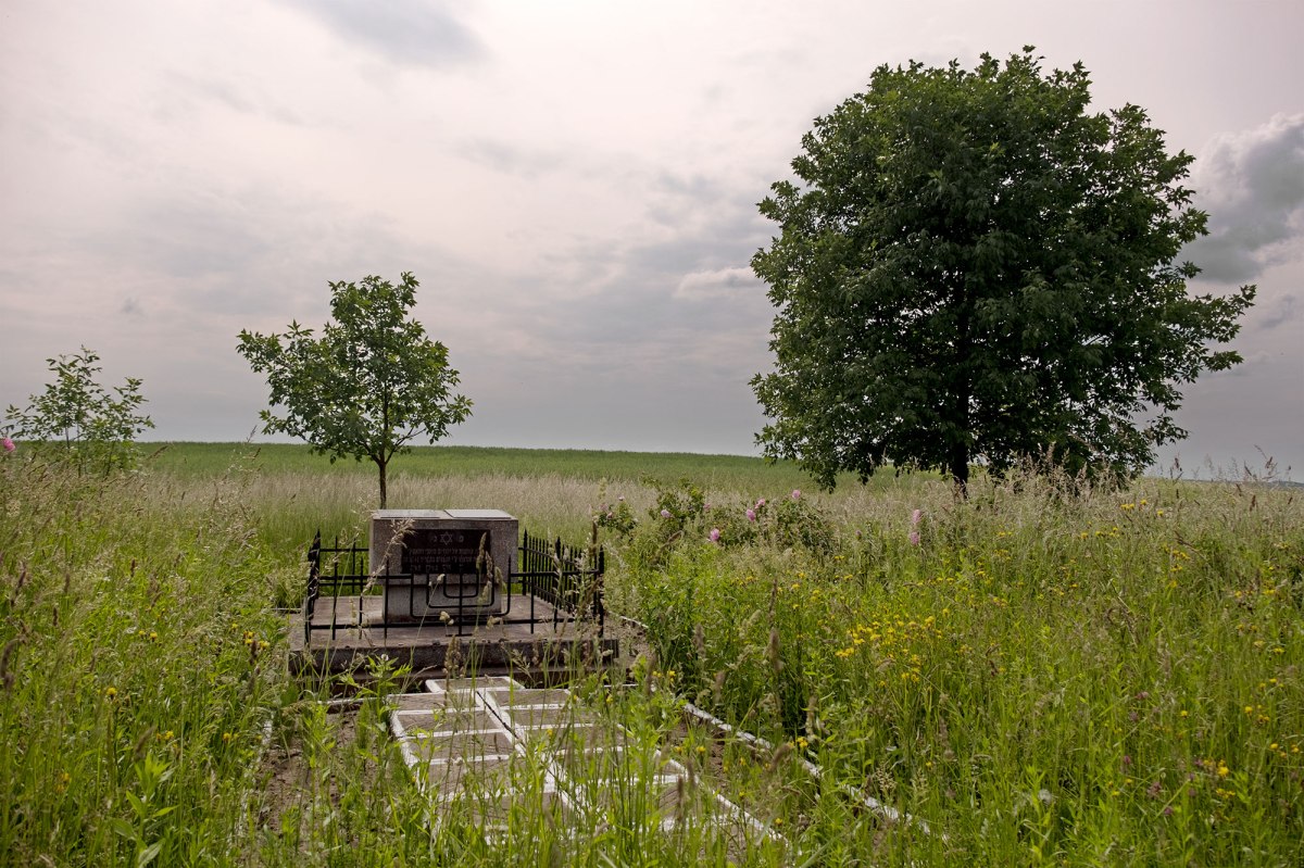 Rohatyn - eastern mass grave site