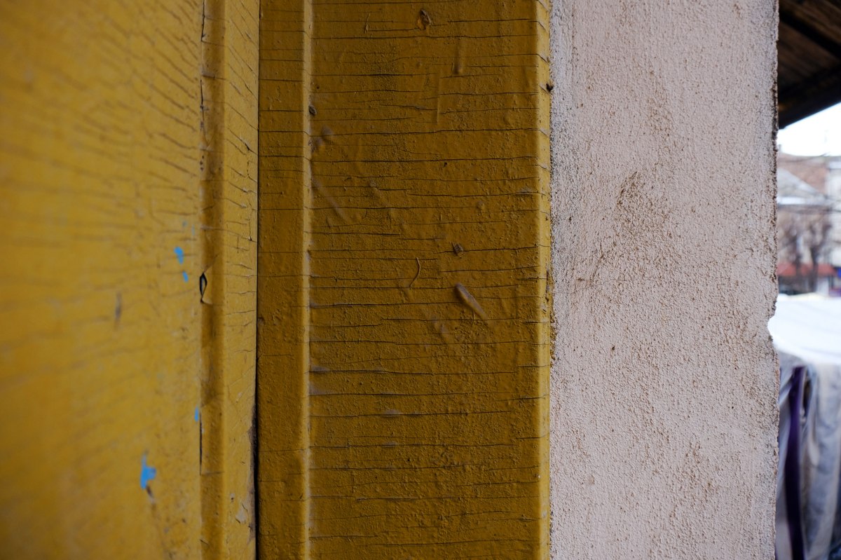 Chortkiv - trace of a mezuzah