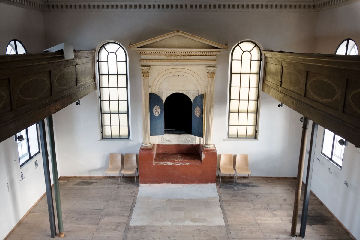 Kriegshaber synagogue