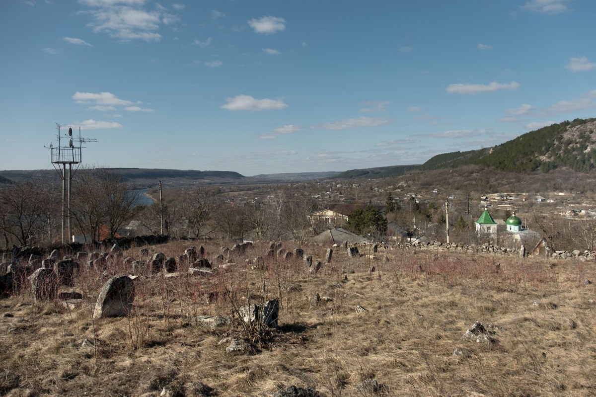 Raşcov - old Jewish cemetery