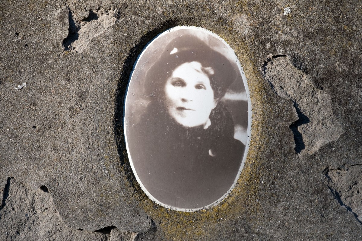 Khotyn - New Jewish Cemetery