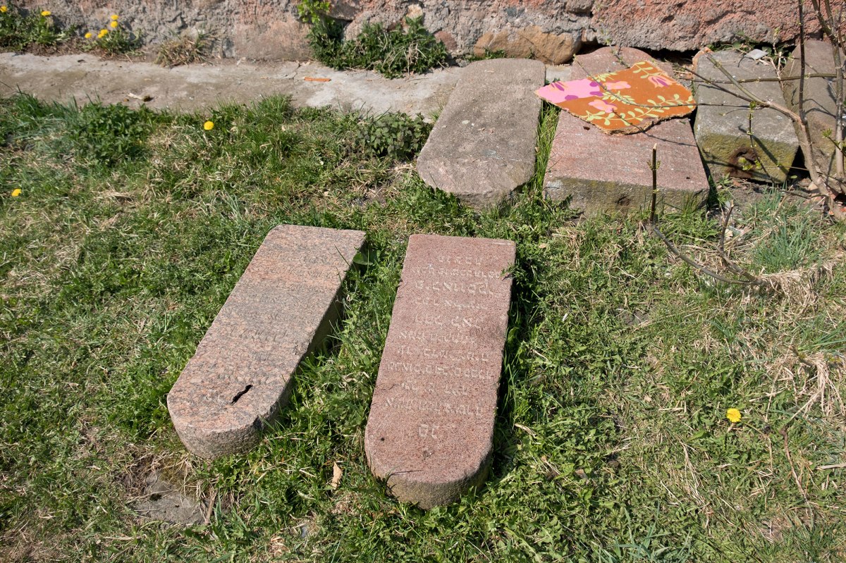 Astryna synagogues - returned tombstones