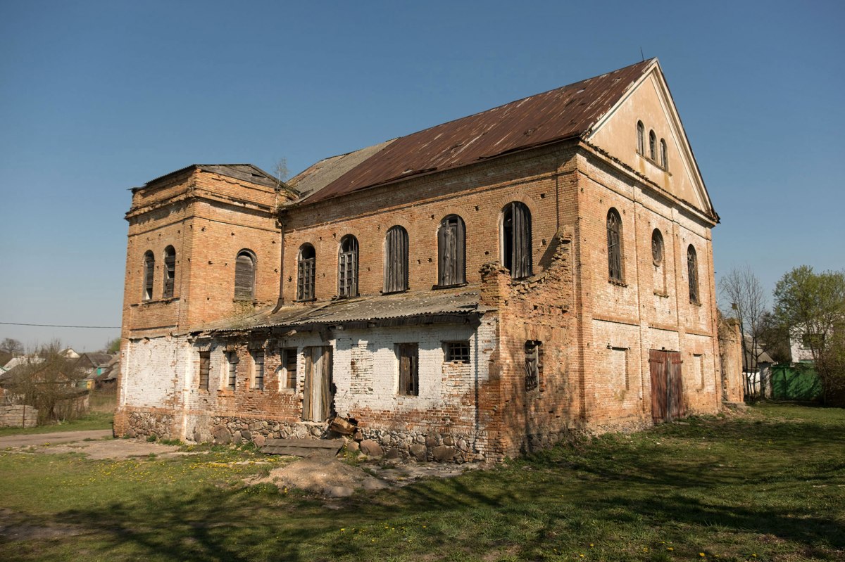 Indura synagogue