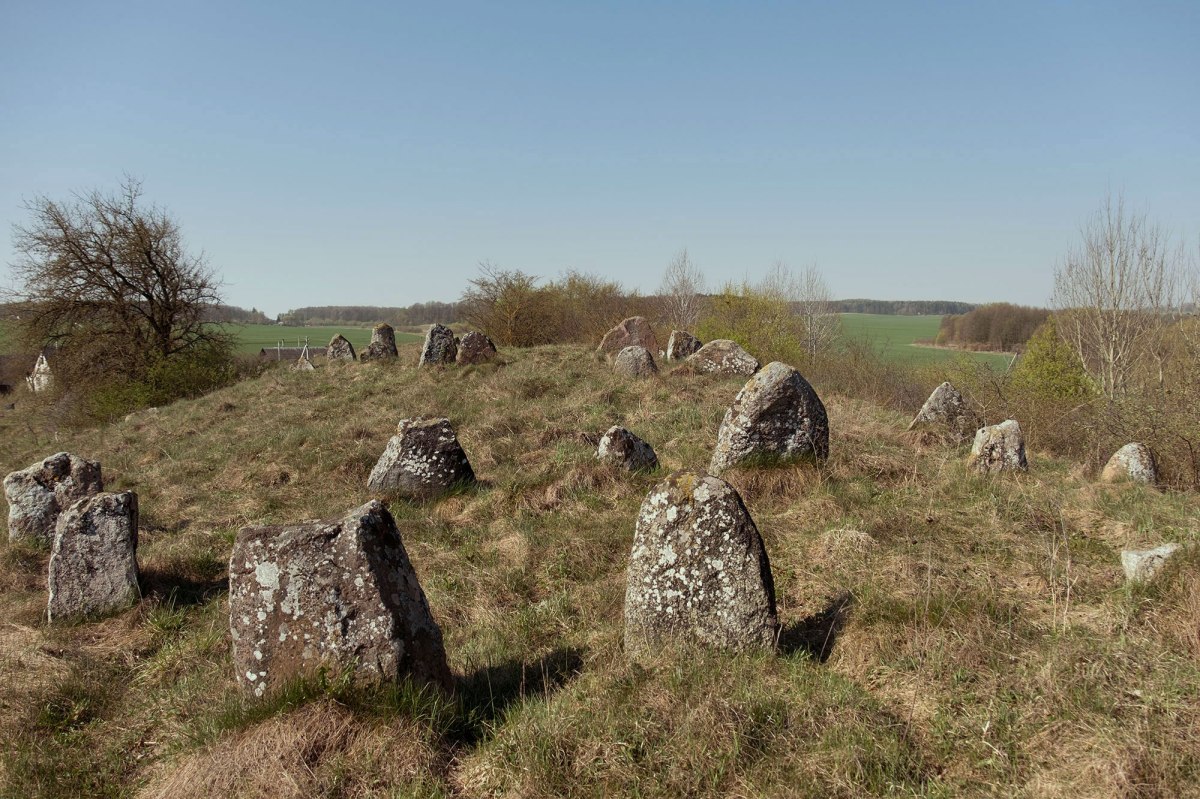 Indura Jewish cemetery