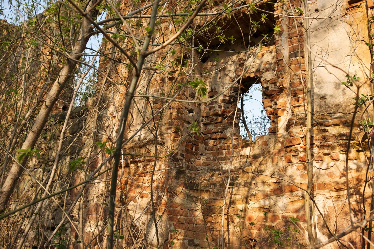 Lyskava - ruins of the synagogue