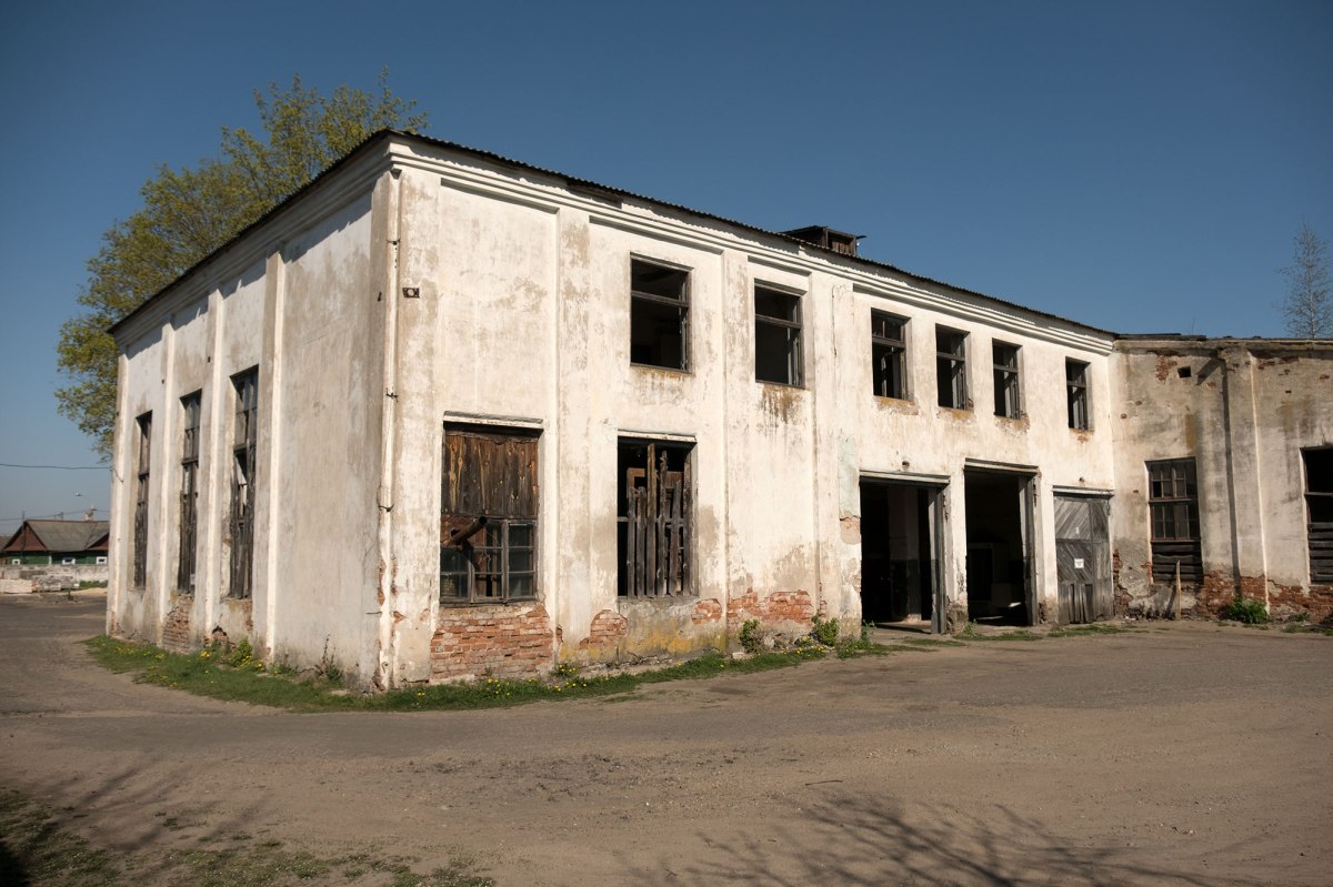Pruzhany - former synagogue