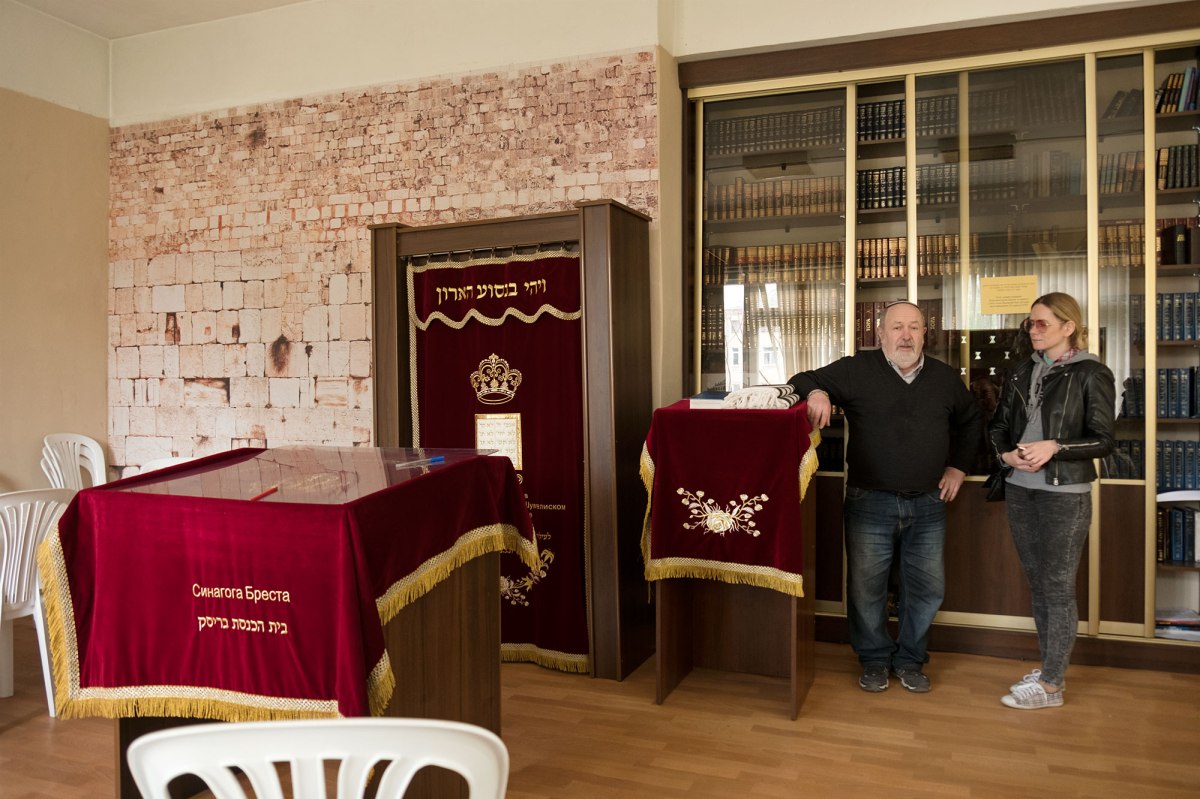 Brest - functioning synagogue