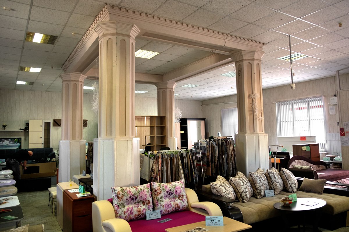 Slonim - former synagogue, now a furniture store