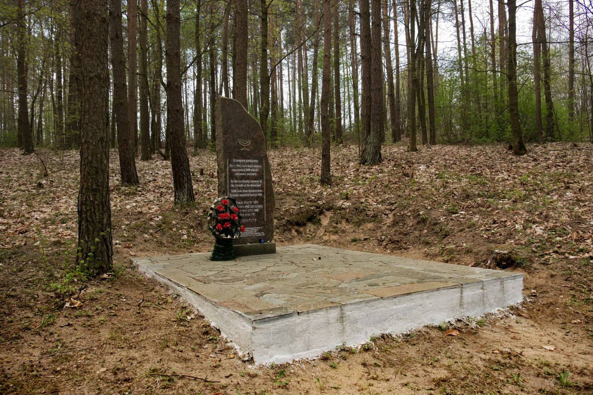 Molchad - mass killing site