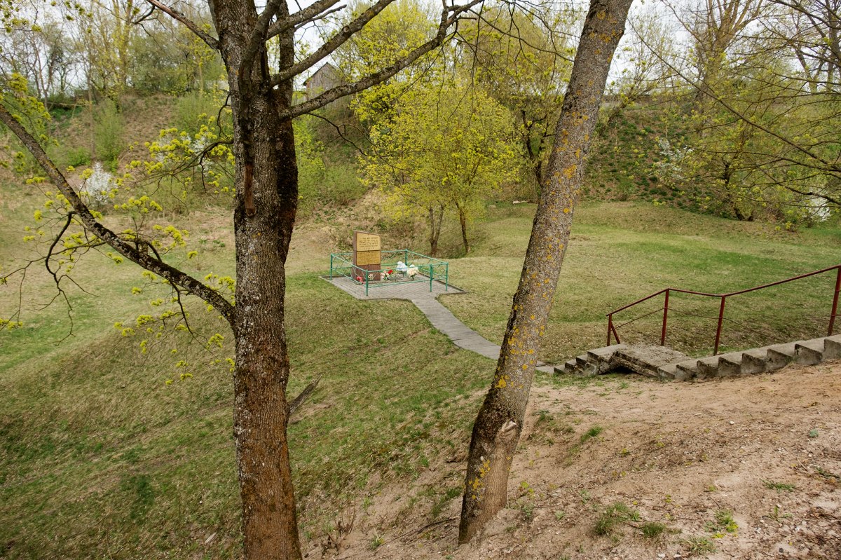 Kletsk - mass killing site