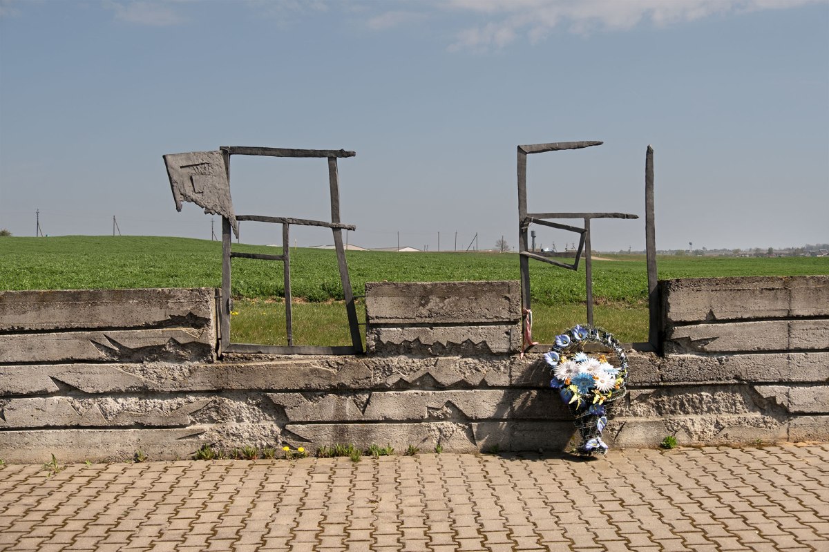 Garadeya -memorial on a mass grave