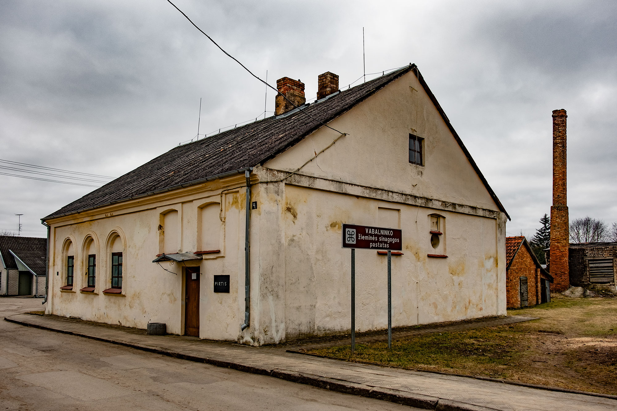 Vabalninkas, Kloyz of Shamashim