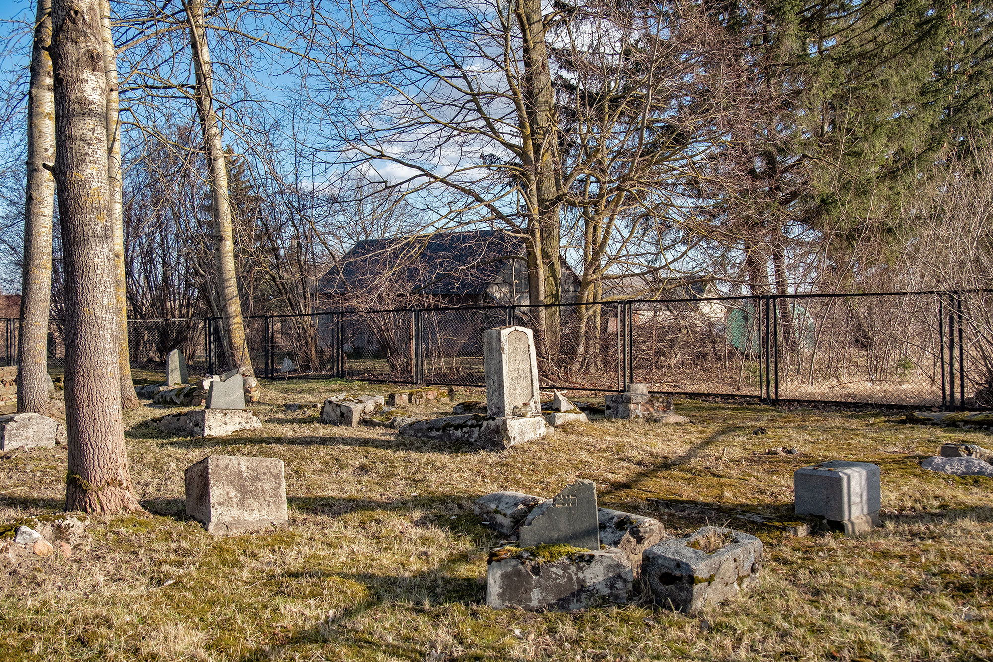 Garliava - Jewish cemetery