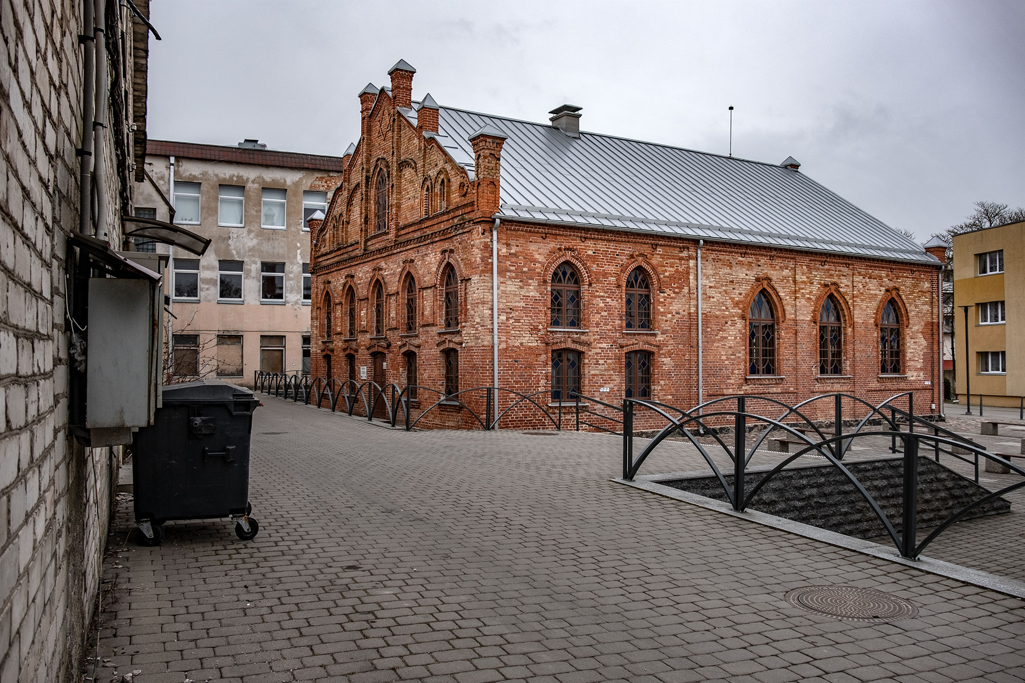 Joniškis - Red Synagogue