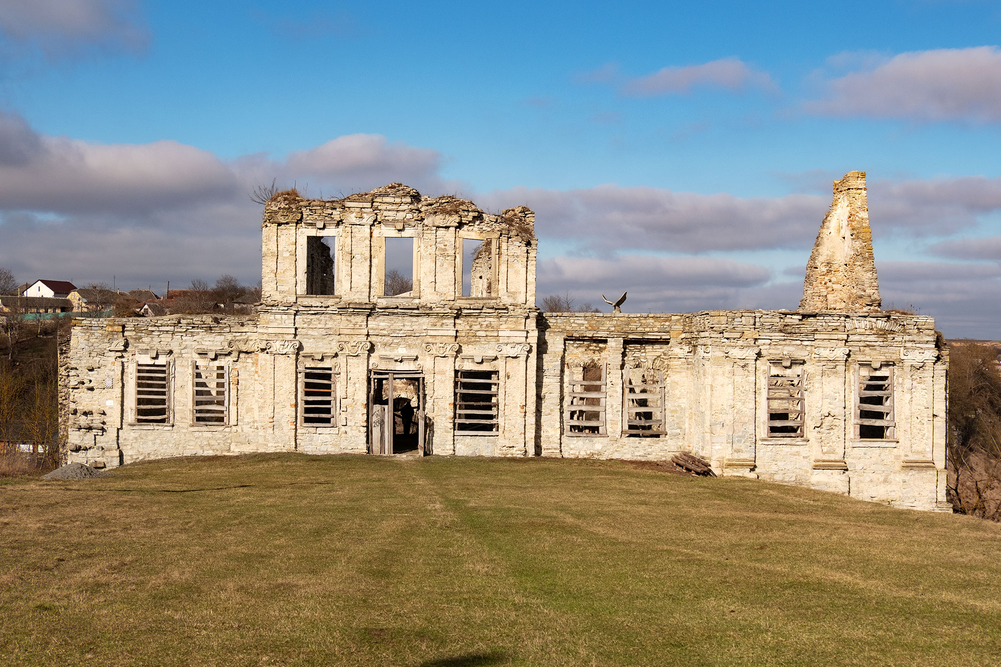 Skala-Podilska, castle