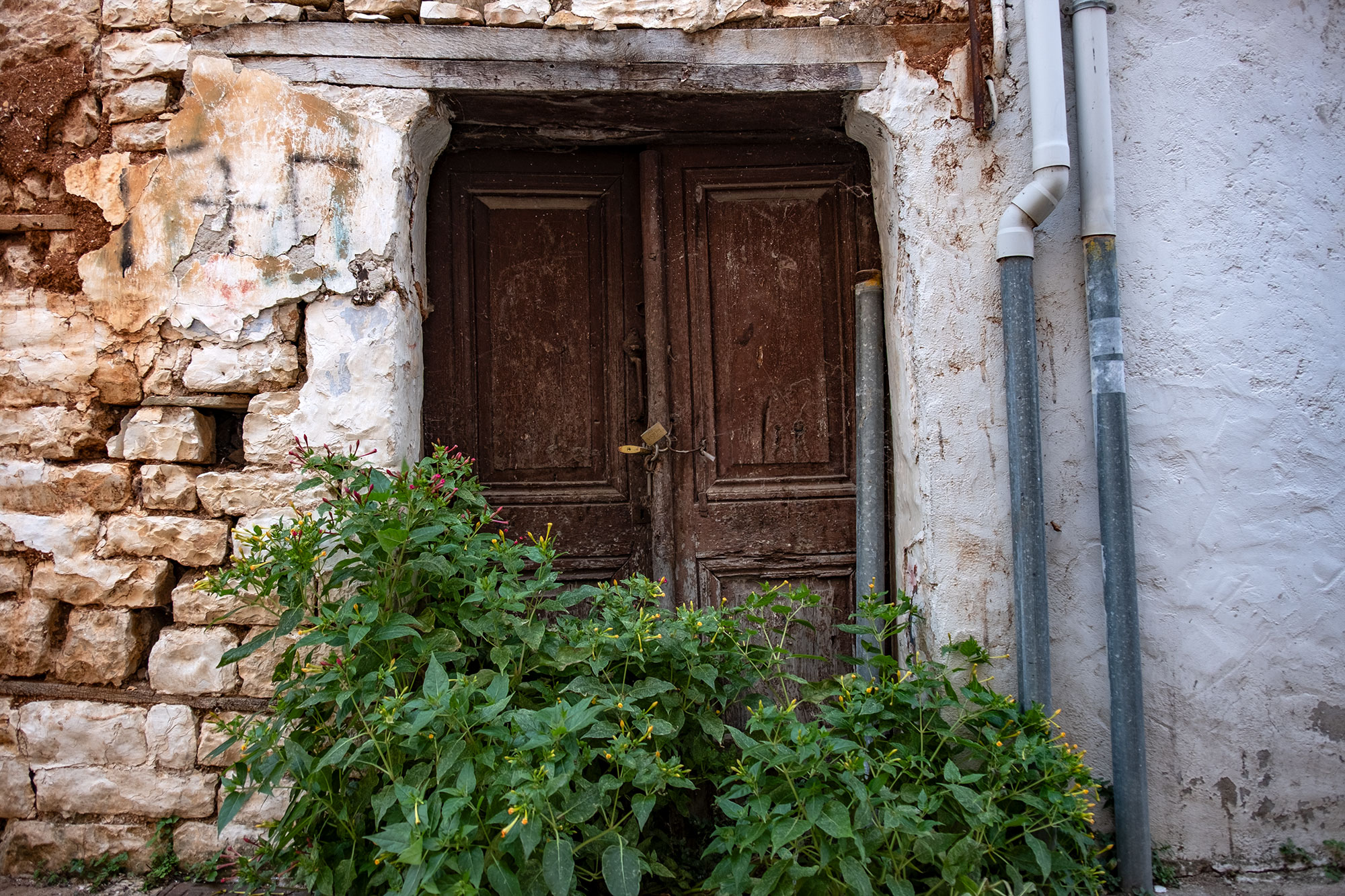 Ioannina - inside the city wall